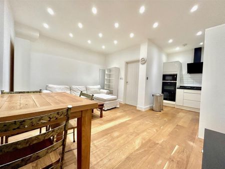 Southerton Road, Hammersmith, W6, London - Photo 2