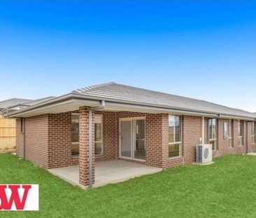 80 Richmond Road Oran Park - Photo 2