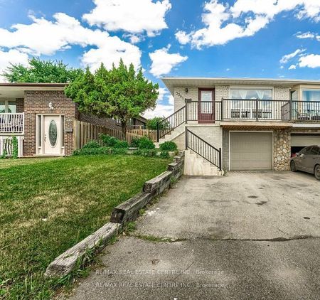 For Lease - 3385 Ellengale Drive Unit# Main + 2 Lower Levels, Mississauga, Ontario - Photo 4