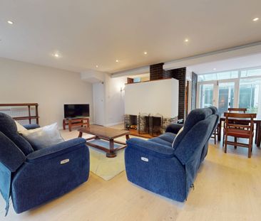 Leeson Place, off Adelaide Road, Dublin 2, D02 A566. - Photo 2