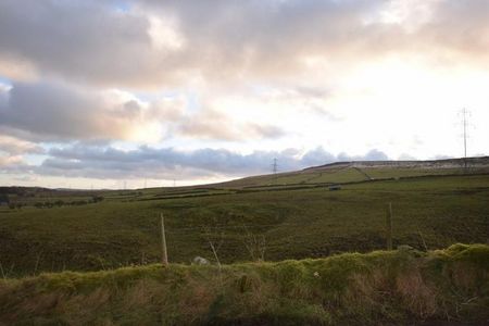 Cowlow Lane, Buxton - Photo 5