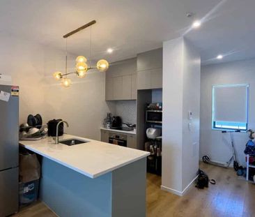 Flat Bush, 2 Bedrooms - Photo 5