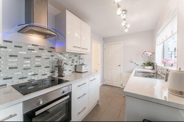 2 Bed Semi-Detached House, Annan Drive, G61 - Photo 1