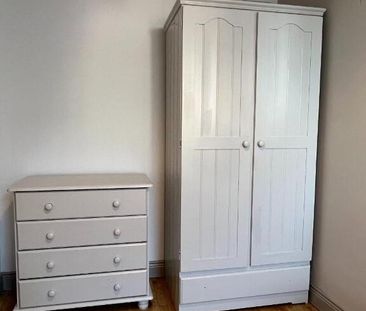 Room's Available August 1st, 34a Delhi Street, Belfast, BT7 3AJ - Photo 5