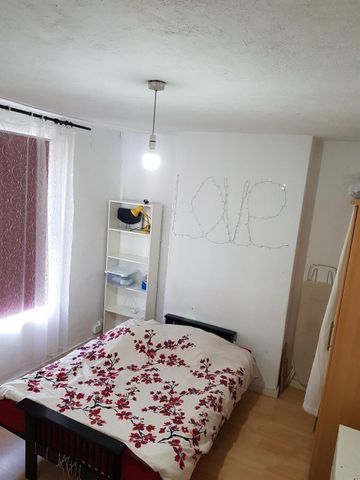 Room in a Shared House, Haydn Road, NG5 - Photo 2