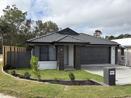 Modern Family Home In Quite Burpengary East Estate - Photo 2