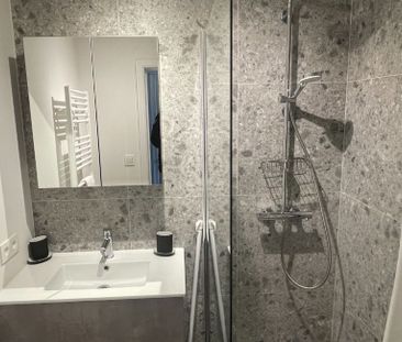 Appartement te huur in Oostende voor € 825 met 1 slaapkamer - Photo 5