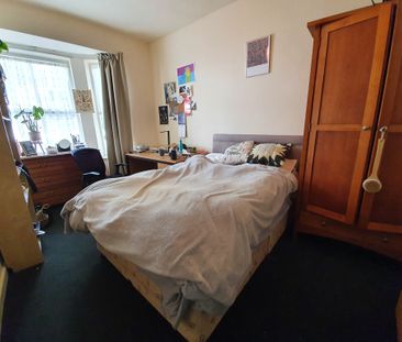 8 Bed Student Accommodation - Photo 5