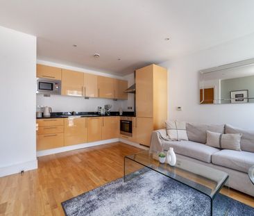 1 Bed Flat, Denison House, E14 - Photo 5