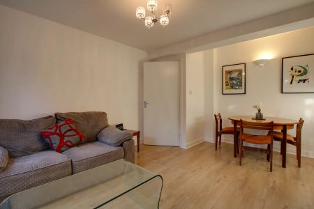 1 bed apartment to rent in Harborough Road, Leicester, LE2 - Photo 3