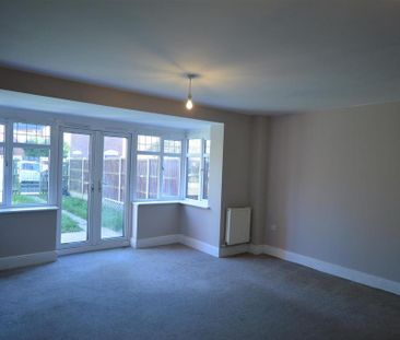 4 bedroom house to rent - Photo 3