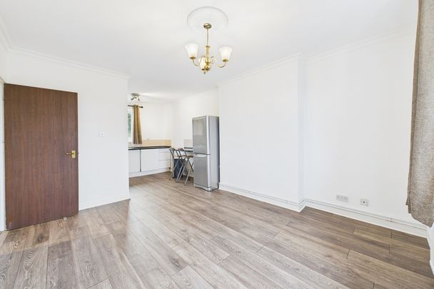 17 Blackwell Close, S2 - Photo 1