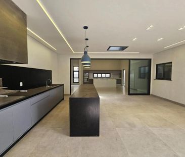 Casa Em Jardim Do Golfe, São José Dos Campos/sp de 295 m² 3 Quartos... - Photo 4