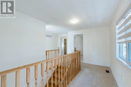 39 BROWN STREET - Photo 4