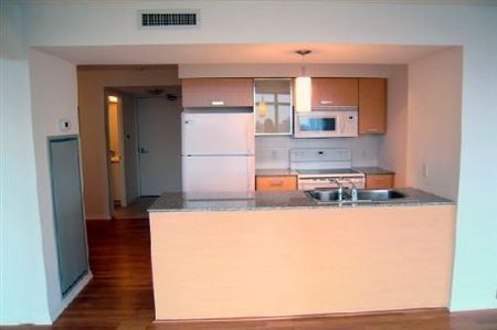 For Lease - 38 Grenville Street Unit# 1808, Toronto, Ontario - Photo 5