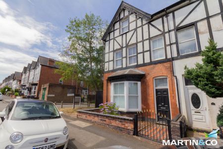 5 bedroom end of terrace house to rent - Photo 2