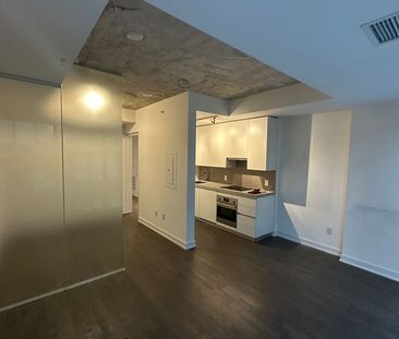 Thompson Residence Lofts 38 , #608 - Photo 1