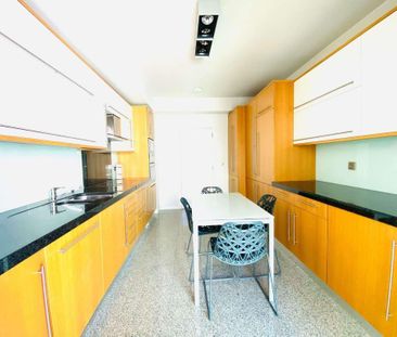 4 room luxury Apartment for rent in Lisbon, Portugal - Photo 1