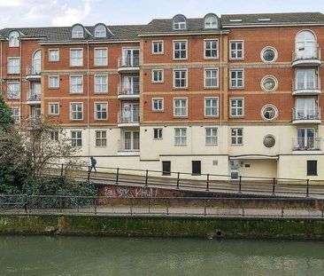 Kennet Side, Reading, RG1 - Photo 1