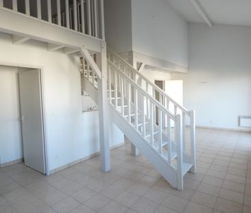 Location Appartement 2 pièces 59m² - Photo 6