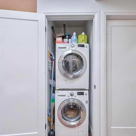 For Lease - 567 Atwater Avenue Unit# Bsmt, Mississauga, Ontario - Photo 1