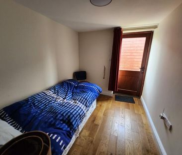2 bedroom house share to rent - Photo 2