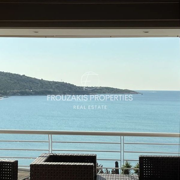 Διαμέρισμα για ενοικίαση - Βουλιαγμένη, - Φωτογραφία 1
