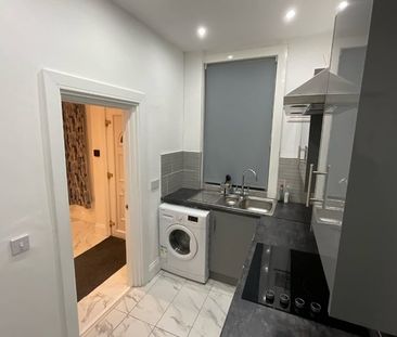 2 Bed Terraced House, Garnet Terrace, LS11 - Photo 5