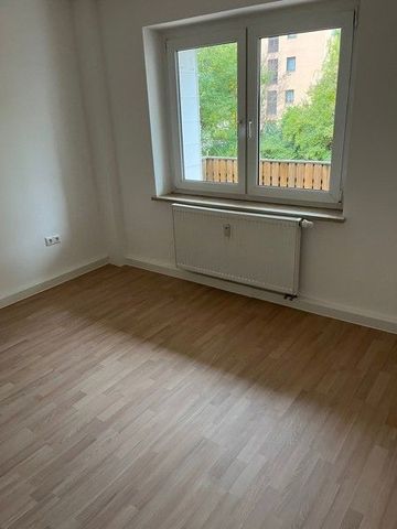 Renovierte 2 - Zimmer Wohnung mit Balkon in Uninähe! - Photo 2