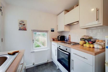 Studio to rent - Photo 4