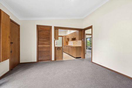 2 Emperor Place, Forestville, NSW 2087 - Photo 4