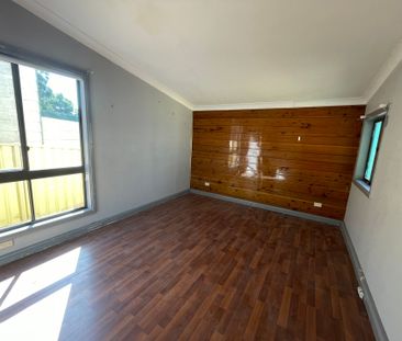 Charming 3-Bedroom Home - Photo 1