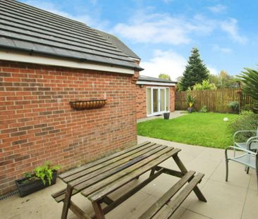 Detached house to rent on - Photo 3