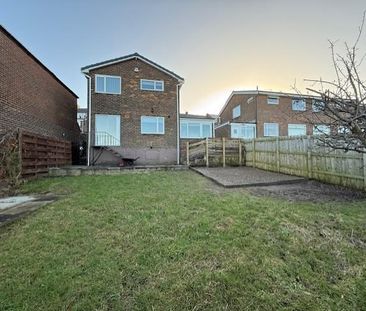 3 bedroom detached house to rent - Photo 4