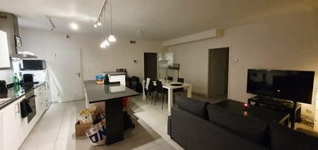 Appartement te huur - Photo 2