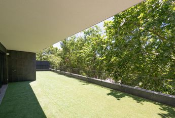 2 Bedroom Apartment with garden, Miraflores, Oeiras