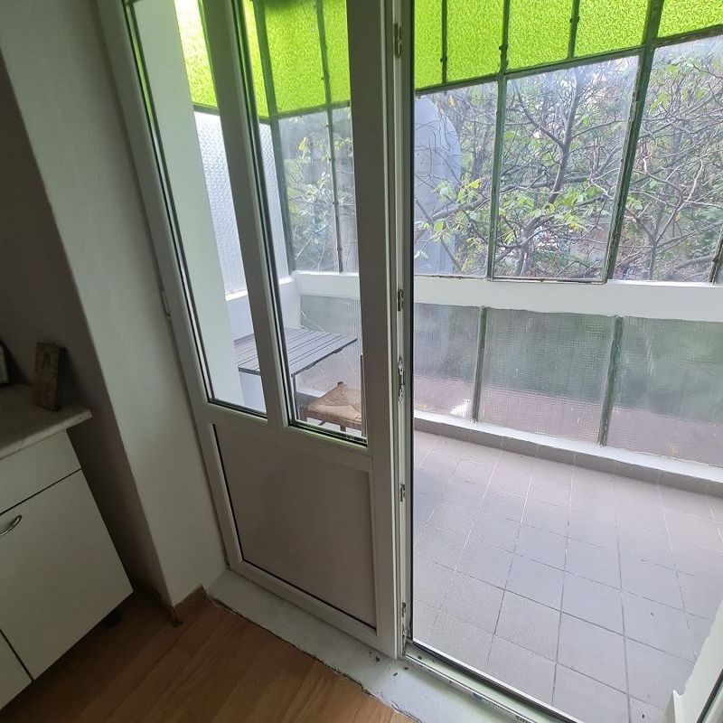 Apartament cu 3 camere - zona Tudor Vladimirescu - Pet Friendly - Fotografie 1