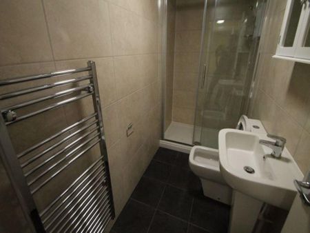 1 bedroom house to rent - Photo 2