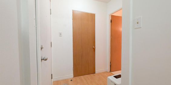 Immeuble - 122 De Carillon 3 ½ à Louer – Sherbrooke Ouest - Photo 3