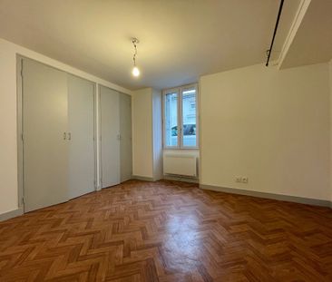 Location Maison 2 pièces 48m² LE MAY SUR EVRE 49122 - Photo 3