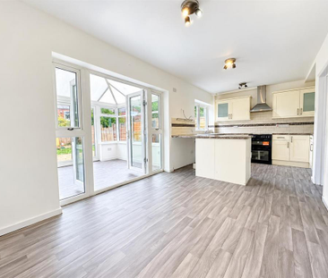 3 bedroom terraced house to rent - Photo 4