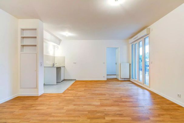 location Appartement T3 DE 63.8m² À VILLIERS SUR MARNE - Photo 1
