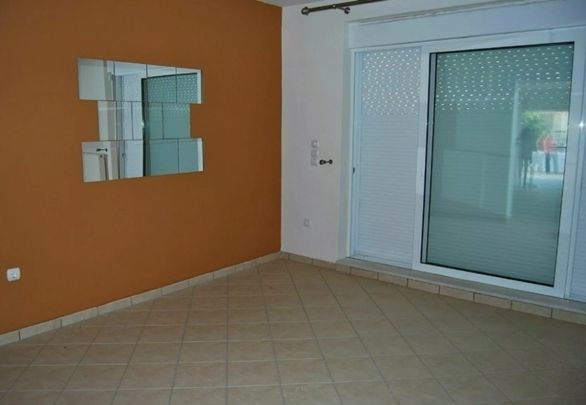 Ενοικίαση κατοικίας, 160 τ.μ., Νέα Ερυθραία, 1.400 € - Photo 1