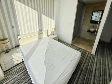 2 bedroom Flat To Let - Photo 5