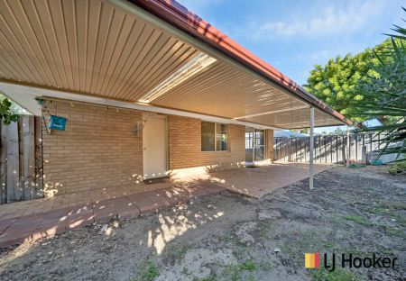 2A Rio Marina Way, Mindarie WA 6030 - Photo 2