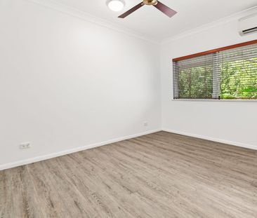 Modern and Convenient Living in the Heart of Manoora - Photo 3