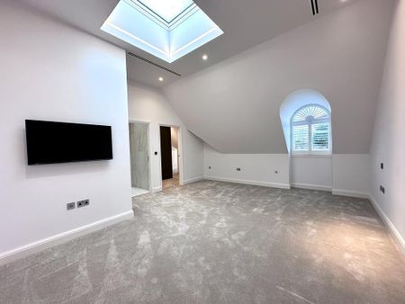 3 bedroom penthouse to rent - Photo 2