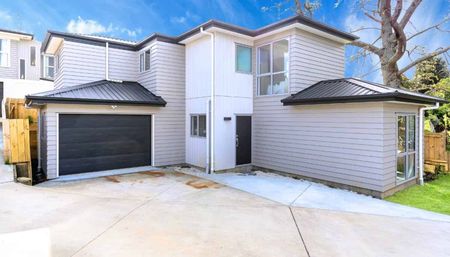 Standalone 4 bedroom house - Photo 4