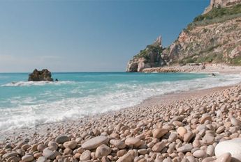 MORAIRA villa for rent with 4 bedroom garden and private pool