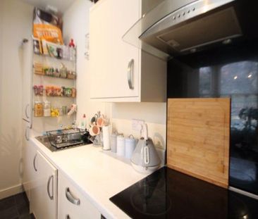 2 bedroom house to rent - Photo 2